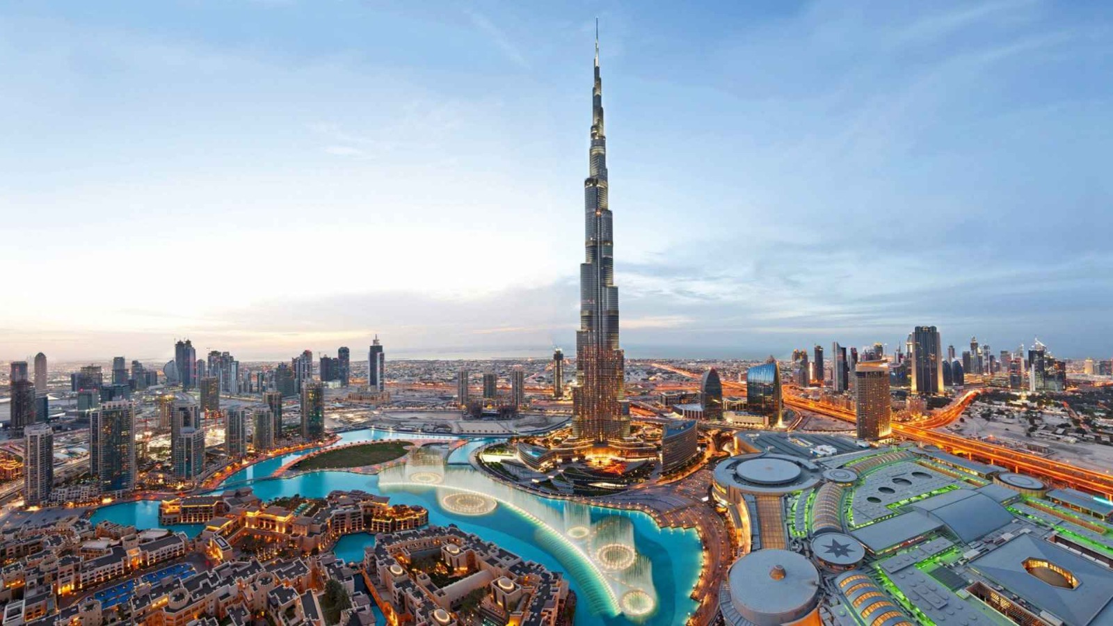 Downtown Dubai - Image 3